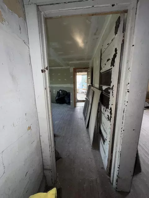 265 Harrison St, Gary, IN 46402 photo 5