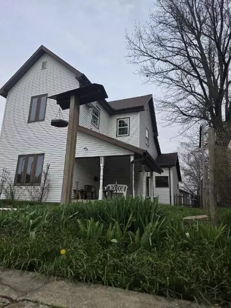 204 W 20th St, Marion, IN 46953