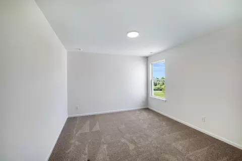 Bedroom - 13039 111th Ave, Dyer, IN 46311 photo 5 of 6