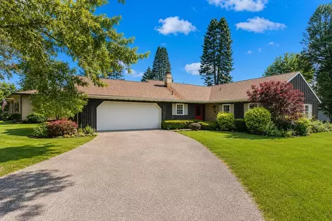 88 Keston Elm Dr, La Porte, IN 46350