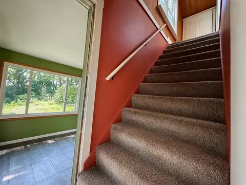 Entry Way - 6101 E 6th Pl, Gary, IN 46403 photo 3 of 3