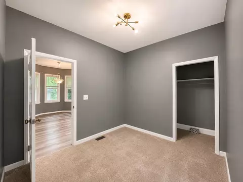 Bedroom - 6101 E 6th Pl, Gary, IN 46403 photo 2 of 4