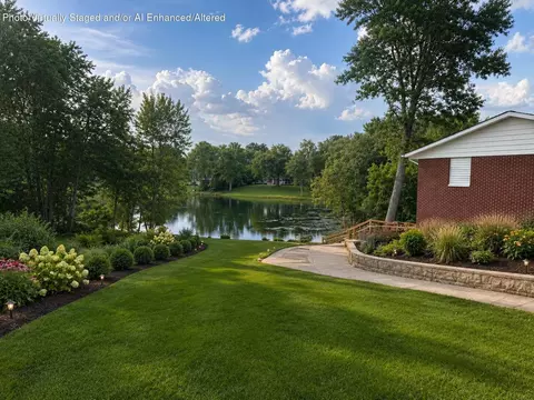 245 Pauline Dr, Valparaiso, IN 46385