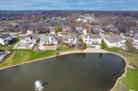 View/Area - 669 Davis Cir, Crown Point, IN 46307 photo 1 of 4