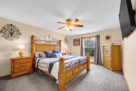 Bedroom - 8735 E 124th Pl, Crown Point, IN 46307 photo 1 of 5