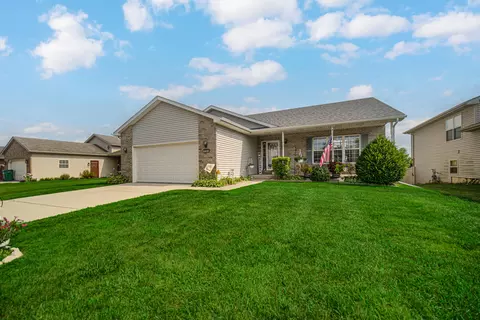 Exterior - 8735 E 124th Pl, Crown Point, IN 46307 photo 8 of 8