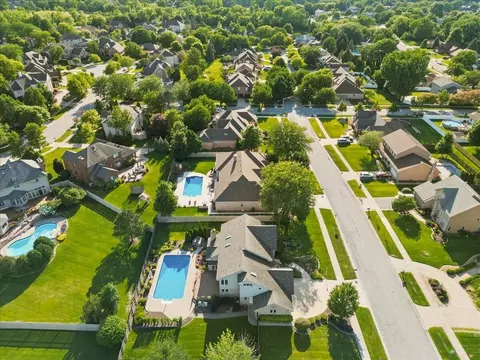 View/Area - 1522 Coventry Ln, Munster, IN 46321 photo 7 of 8