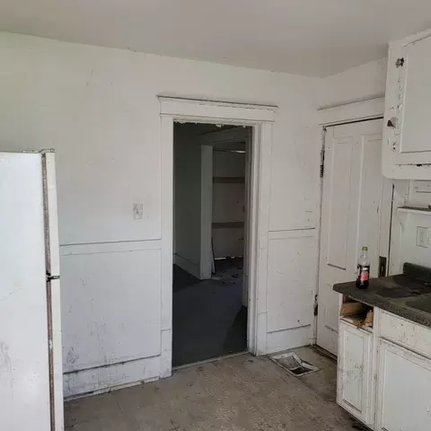 750 Van Buren St, Gary, IN 46407 photo 4