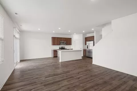 Living - 10334 Morse Pl, Saint John, IN 46373 photo 1 of 3