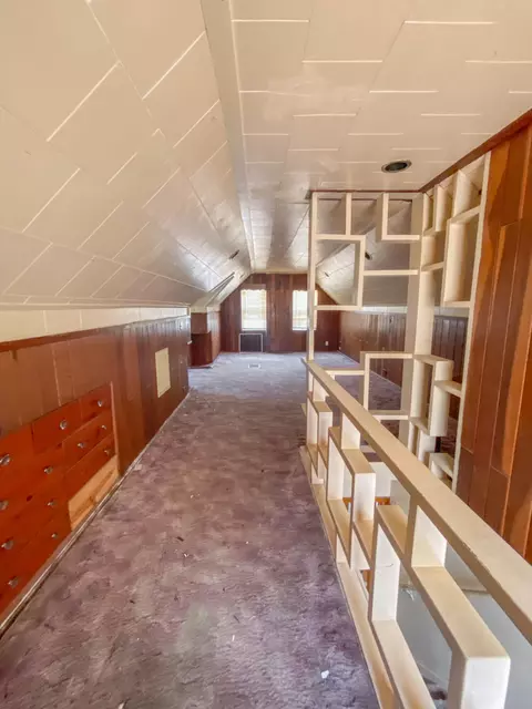 Entry Way - 808 E 44th Pl, Gary, IN 46409 photo 1 of 1