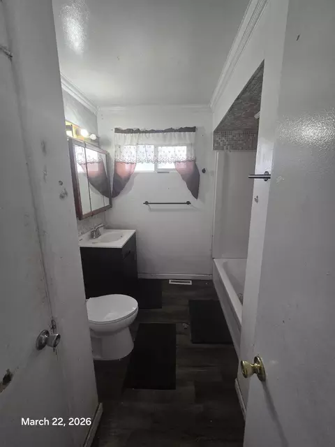 1422 E 36th Ave, Gary, IN 46409 photo 5