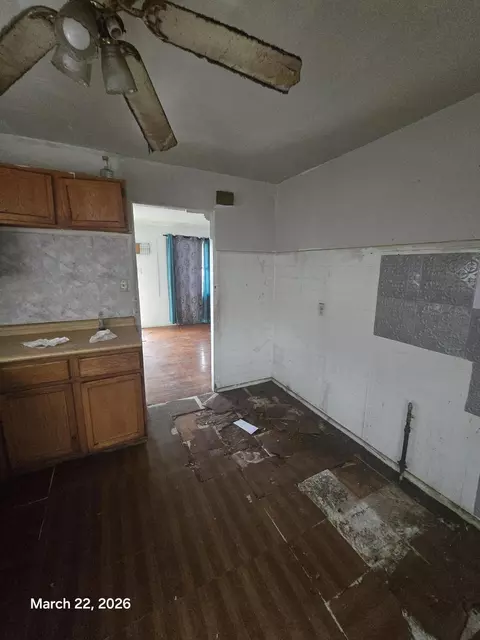 1422 E 36th Ave, Gary, IN 46409 photo 7