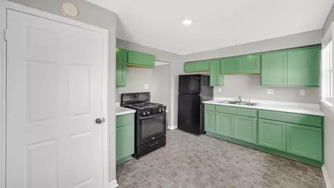 Kitchen - 7212 Mclaughlin Ave, Hammond, IN 46324 photo 4 of 4