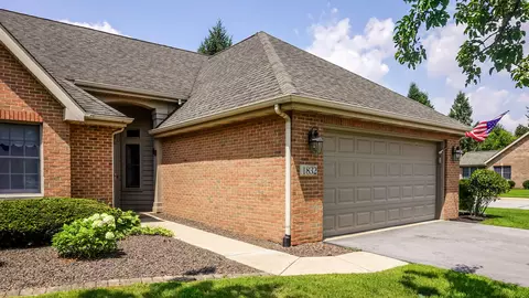 Exterior - 1832 Windfield Dr, Munster, IN 46321 photo 3 of 4
