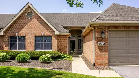 Exterior - 1832 Windfield Dr, Munster, IN 46321 photo 2 of 4