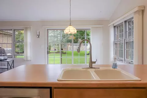 Kitchen - 1832 Windfield Dr, Munster, IN 46321 photo 2 of 4
