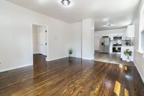 Living - 1517 Jennings St, Gary, IN 46404 photo 4 of 6