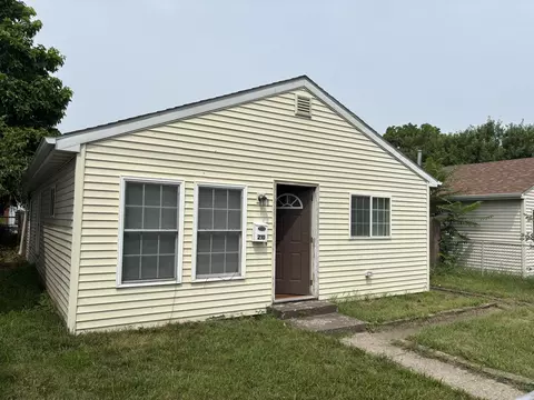 210 Pleasant Ave, Michigan City, IN 46360