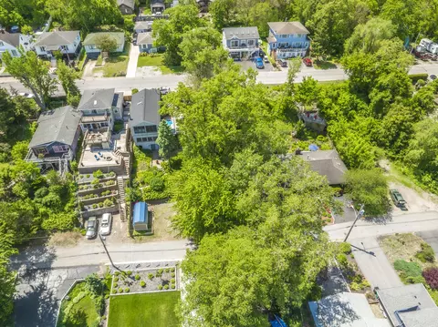 View/Area - 7710 Oak Ave, Gary, IN 46403 photo 9 of 15