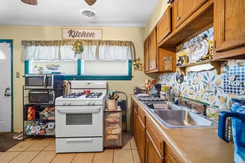 Kitchen - 3529 Lincoln St, Gary, IN 46408 photo 3 of 3