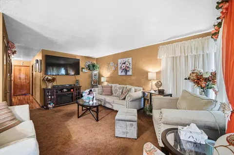 Living - 3529 Lincoln St, Gary, IN 46408 photo 2 of 3