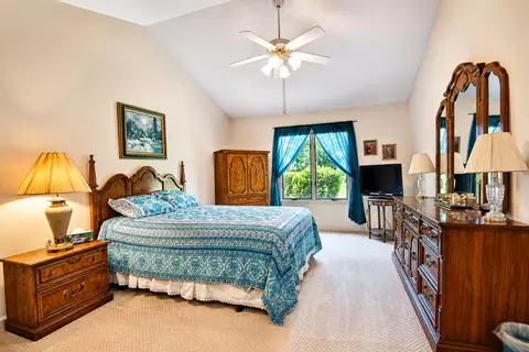 Bedroom - 949 Cornwallis Ln, Munster, IN 46321 photo 1 of 2