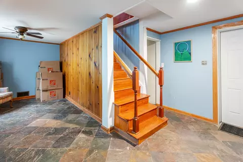 Entry Way - 8602 Maple Ave, Gary, IN 46403 photo 2 of 5