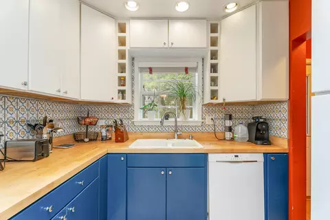 Kitchen - 8602 Maple Ave, Gary, IN 46403 photo 3 of 5