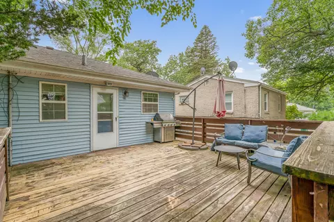 Exterior - 8602 Maple Ave, Gary, IN 46403 photo 5 of 16