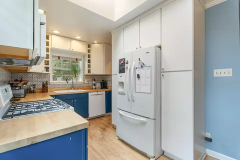 Kitchen - 8602 Maple Ave, Gary, IN 46403 photo 5 of 5