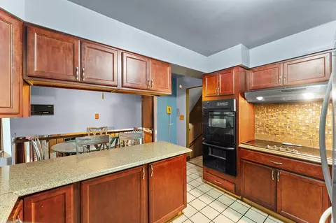 7633 Hemlock Ave, Gary, IN 46403 photo 12