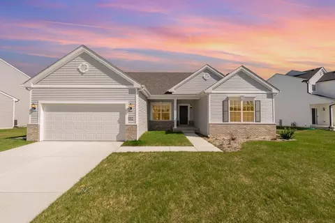 2749 103rd Pl, Crown Point, IN 46307