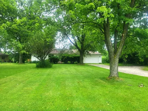 Exterior - 268 S State Rd 2, Hebron, IN 46341 photo 1 of 8