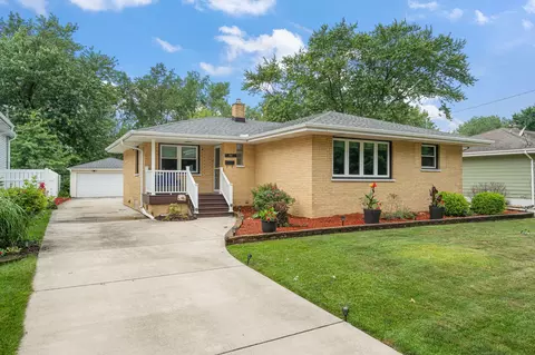 Exterior - 44 Timrick Dr, Munster, IN 46321 photo 2 of 10