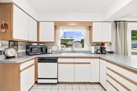 Kitchen - 203 N Wiggs St, Griffith, IN 46319 photo 3 of 3