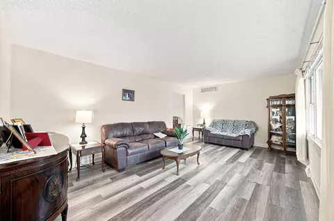 Other - 203 N Wiggs St, Griffith, IN 46319 photo 2 of 4
