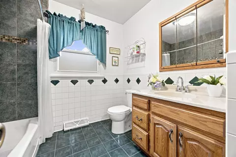 Bath - 203 N Wiggs St, Griffith, IN 46319 photo 1 of 1