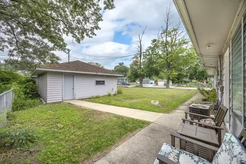 Exterior - 203 N Wiggs St, Griffith, IN 46319 photo 4 of 6