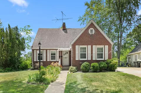 139 Beverly Blvd, Hobart, IN 46342