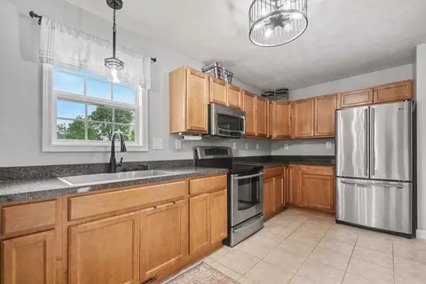 Kitchen - 4977 E Robin Ct, Rolling Prairie, IN 46371 photo 1 of 2