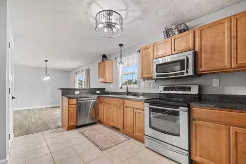 Kitchen - 4977 E Robin Ct, Rolling Prairie, IN 46371 photo 2 of 2