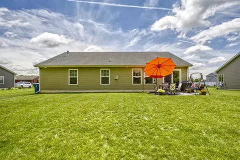 Exterior - 5842 W 172nd Ave, Lowell, IN 46356 photo 3 of 3