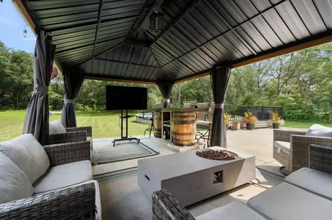 Exterior - 3054 Peacock Ln, Wheatfield, IN 46392 photo 11 of 16