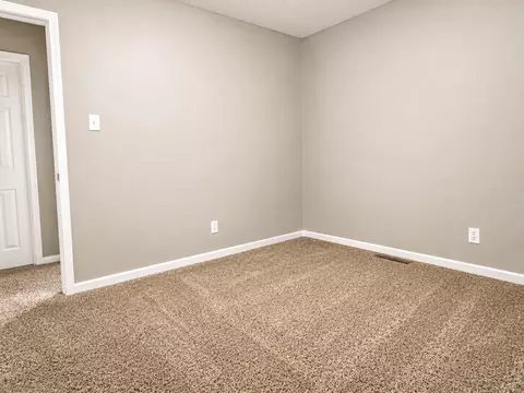 Bedroom - 4764 Ralston Pl, Griffith, IN 46319 photo 3 of 7