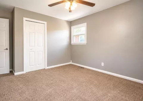 Bedroom - 4764 Ralston Pl, Griffith, IN 46319 photo 2 of 7