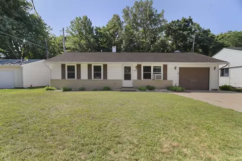 113 Willow Spring Ct, Michigan City, IN 46360