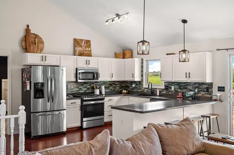 Kitchen - 360 E 123rd Pl, Crown Point, IN 46307 photo 1 of 5