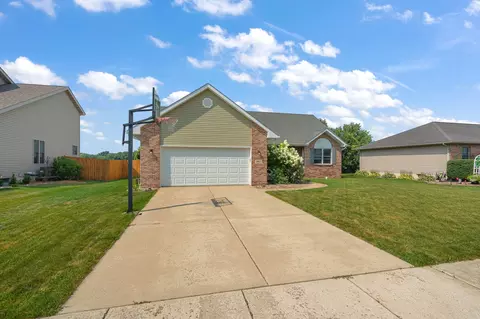 Exterior - 360 E 123rd Pl, Crown Point, IN 46307 photo 10 of 10