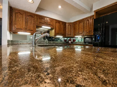 Kitchen - 720-730 Roy St, Dyer, IN 46311 photo 4 of 6