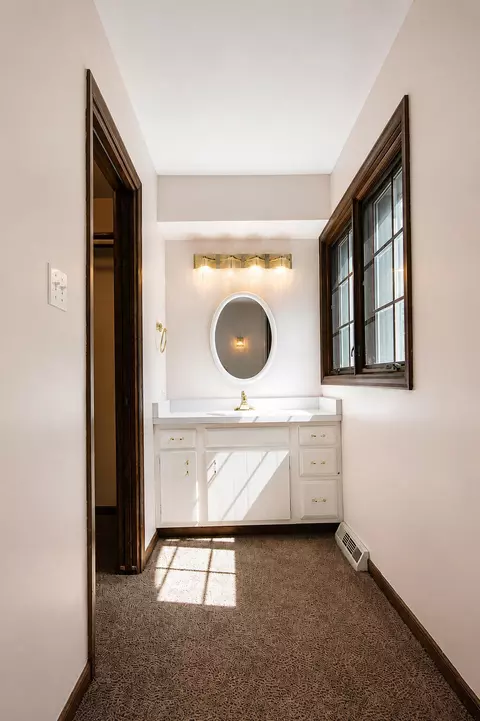 Bath - 720-730 Roy St, Dyer, IN 46311 photo 5 of 8